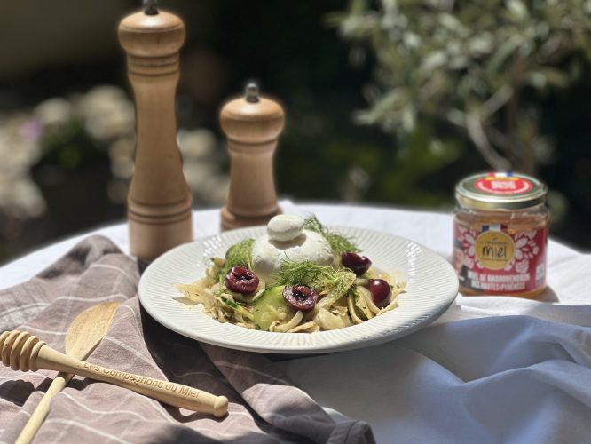 salade de fenouil mariné au miel de Rhododendron, cerises et Buratta 1